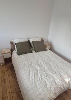 Charmes-sur-l'Herbasse Apartment | Duplex Le Trèfle