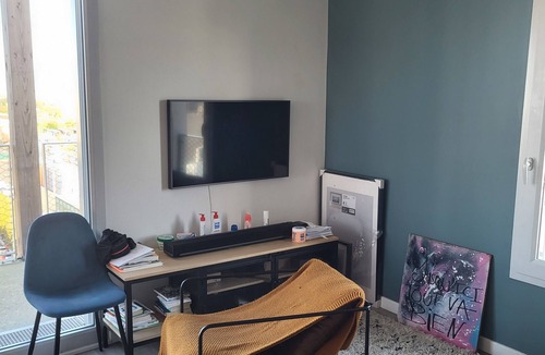Romainville Apartment | DUPLEX OVERLOOKING PARIS 10 MIN FROM PORTE DES LILAS