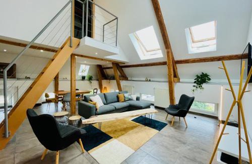Ep 21 - Saint-Paul Apartment | Duplex + parking gratuit facile