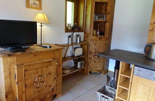 Beaufort Apartment | Duplex ski-in/ski-out for 6, well-equipped