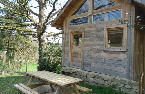 Broye House | Eco-lodge Cabin and Unique Bed and Breakfast