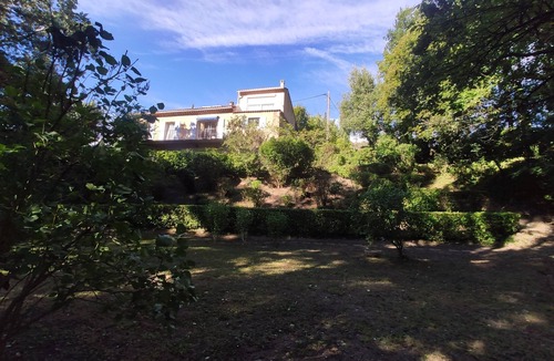 Pierrelongue House | Ecological House La Clairière 4 Bedrooms