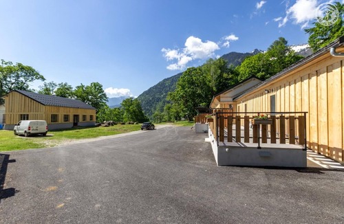 La Lechere House | EDELWEISS - PUSSY LA LECHERE