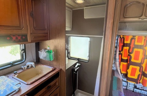 Hagneville-et-Roncourt House | Eighties caravan in the wilderness. Rest guaranteed!
