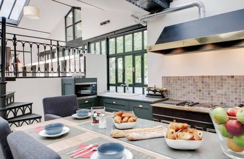 Jardin des plantes Apartment | ELEGANT FOUR BEDROOM PARISIAN RESIDENCE IN LATIN QUARTER