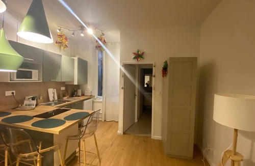 Metz-Centre – Ancienne Ville Apartment | ELEGANT T2 WITH ALL COMFORTS - WALKING DISTANCE TO CATHEDRAL AND CITY CENTER