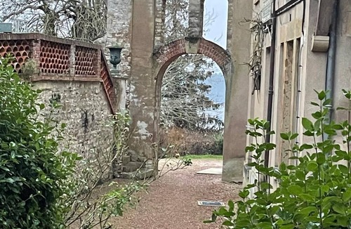 Lucy-sur-Cure House | EN FAMILLE OU ENTRE AMIS ENTRE LYON ET PARIS SUR A6 - Pets welcome