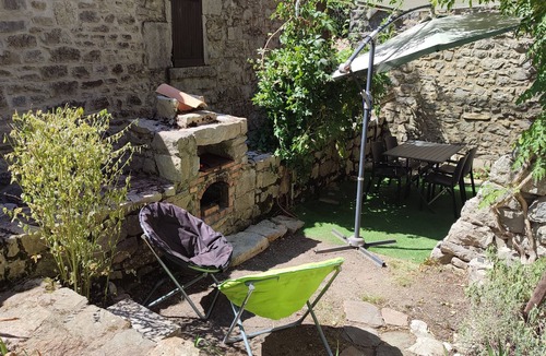 Brujas House | Entre Ardèche et Gard, un Gîte Tout Confort Pour un Séjour Nature et Détente