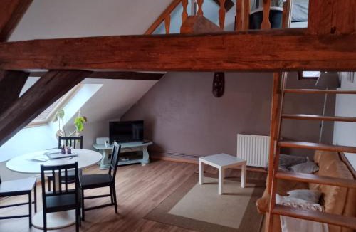 Ecuelles Apartment | Escale en bord de Saône