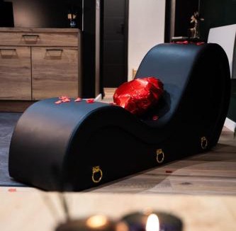 Nozeroy Apartment | Escapade amoureuse, Love Room avec jacuzzi privé