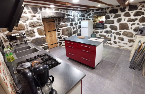 Le Monastier-sur-Gazeille House | Estaou treillo 2 gîte rural *