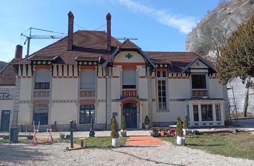 Lods House | EVASION LOUE #6 x2 people "La BRIQUERIE"
