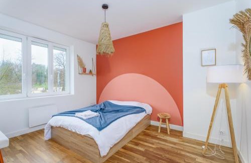 Le Creusot Apartment | Evasion Paisible - Proche parcs