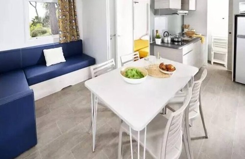 Saint-Maurice-d'Ibie House | EVO29 Mobile Home: 3 Rooms, Sleeps 6