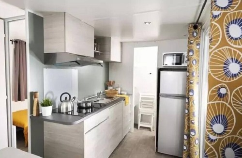 Saint-Maurice-d'Ibie House | EVO29 Mobile Home: 3 Rooms, Sleeps 6