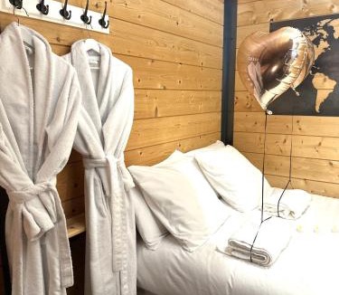 Saint-Laurent-dAndenay House | EX Cabane luxe spa privé détente animaux