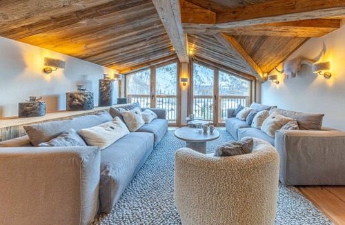 Le Cret Apartment | Exceptional apartment with fireplace and home cinema in Val-d'Isère