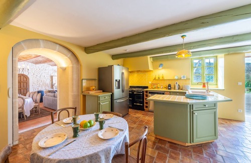 Montsegur-sur-Lauzon House | Exceptionnel ! Mas Provençal