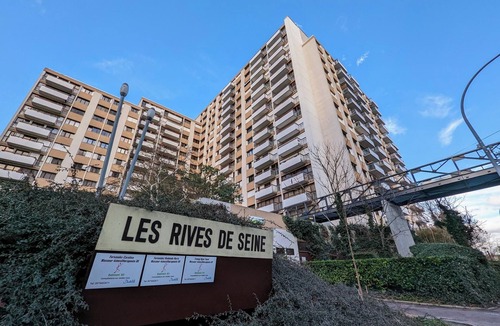 Choisy-le-Roi Apartment | Experience Parisian Living with Breathtaking Seine Views! 🌟4-8 People Family