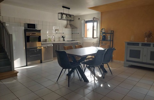 Saint-Gervais-en-Valliere House | Family home with a Nordic hot tub, 15 minutes from Beaune