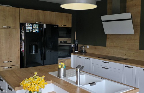 Sauzet House | Family Cocoon House