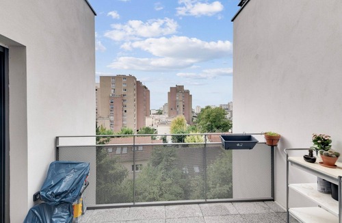 Arcueil Apartment | Family First