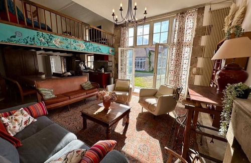 Autun House | Family gite for 10 people in Burgundy