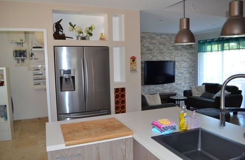 Puget Villa | Family holiday villa with garden and private pool