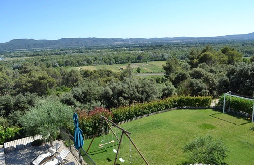 Puget Villa | Family holiday villa with garden and private pool