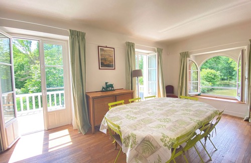 Saint-Forget House | Family home, Chevreuse Valley