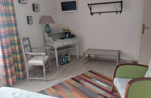 Ougney Bed & Breakfast | Family Room Bienvenue