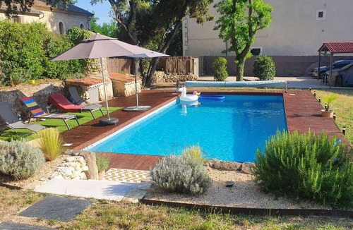 Puget Villa | Family villa in the luberon regional park with swimming pool for 6 people