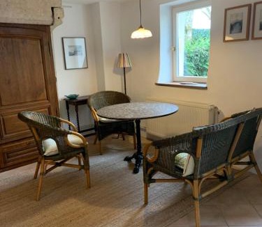 Menotey Apartment | Ferienwohnung Jura Burgund