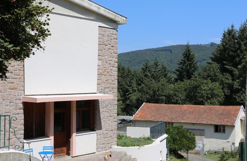 Vichy Communaute House | Ferme équestre équinox