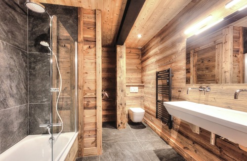 Saint-Nicolas-de-Veroce Ski Chalet | Ferme Picherie 25 personnes
