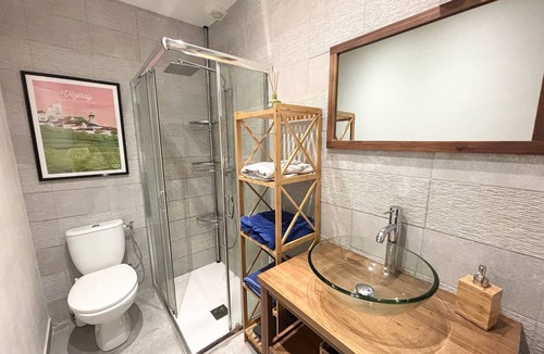 Avallon Apartment | First floor F3 16th Century, Downtown