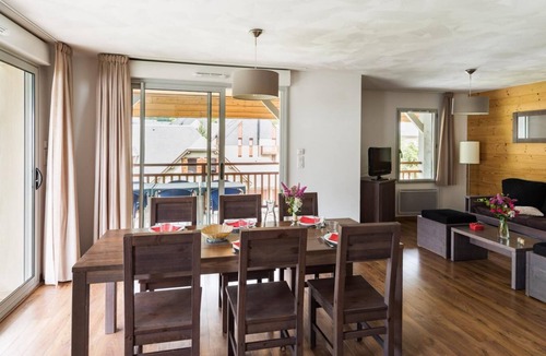 Saint-Lary-Soulan Apartment | Fitness, swimming pool, sauna, terrace, balcony, tv, ski locker, 48m², Saint Lary Soulan