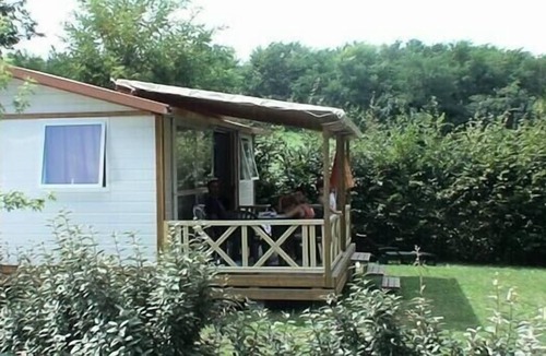 Anneyron Ski Chalet | Flower la Châtaigneraie campsite**** - Standard 4-room chalet for 6 people