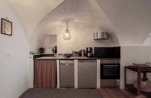 Puy-Saint-Martin House | Former sheepfold with natural shared pool in Drôme