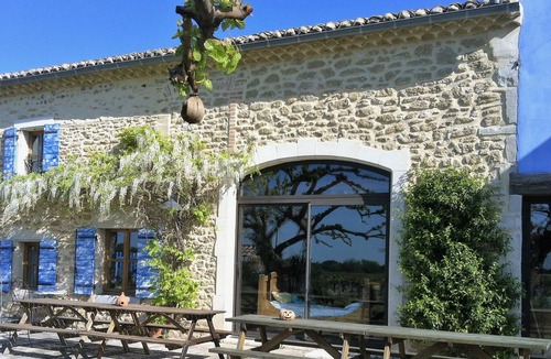 Richerenches House | Former sheepfold in the middle of the vineyards with swimming pool