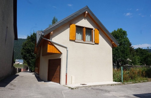 Autrans House | Renovated house 4 bedrooms, 100m² terrace, max 8 people