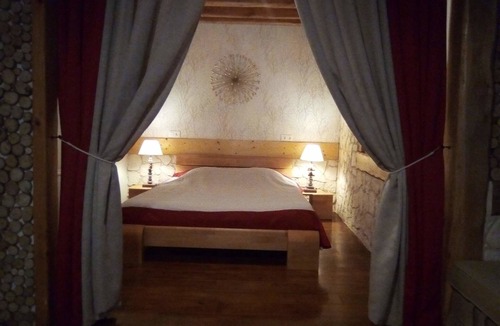 Beaujeu-Saint-Vallier-Pierrejux-et-Quitteur House | Le Domaine des Papillons