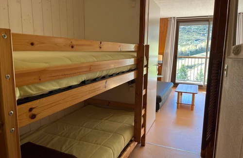 Gouaux-de-Larboust Apartment | Ski-In/Ski-Out Apartment, 6 Guests, Balcony, 2 Bedrooms, Wi-Fi, Parking