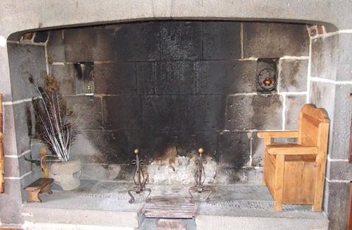 Neuveglise-sur-Truyere Cottage | Gite Neuvéglise-sur-Truyère-Sériers, 4 bedrooms, 6 persons