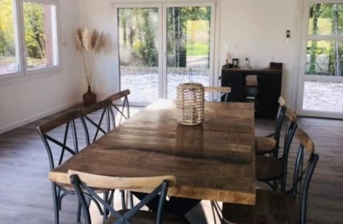 Scey-sur-Saone-et-Saint-Albin House | Gîte on the farm on the banks of the Saône