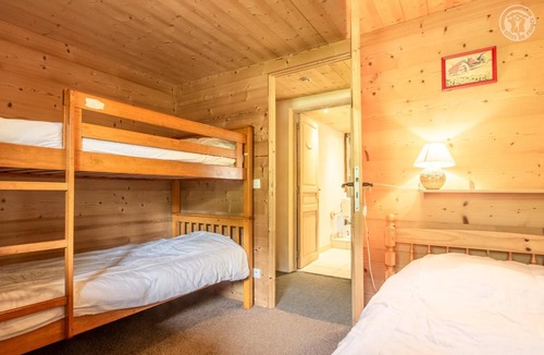 Villard-sur-Doron House | CHALET LES VERNETS - VILLARD SUR DORON LES SAISIES