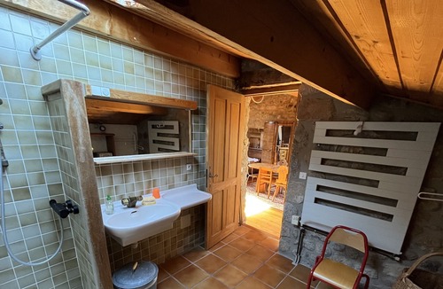 Ruisset Cottage | French countryside, Nature, Swimming pool, Tennis!
