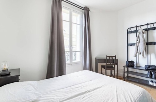 Fontenay-aux-Roses Apartment | Fully-equipped 2-room apartment, refurbished, industrial style