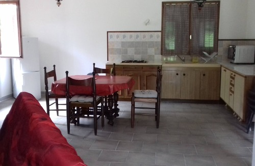 Aubenasson House | furnished house and team of 50 m2