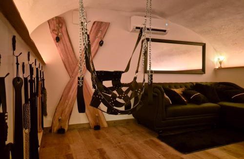 Donzere House | Gîte érotique avec spa privatif